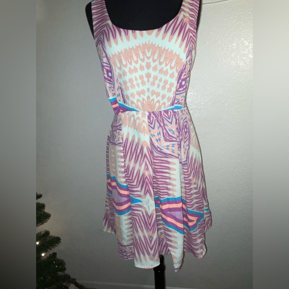 Forever 21 Dress - Picture 3 of 7